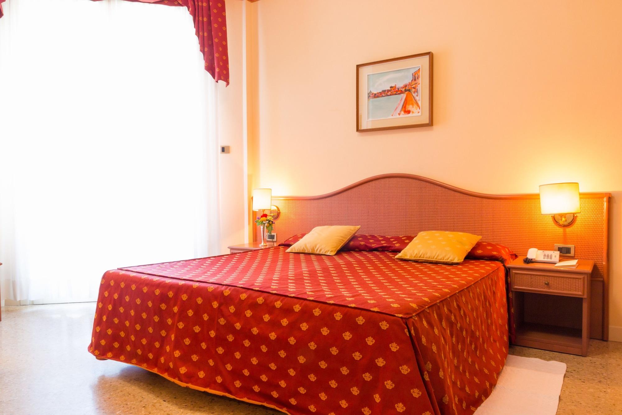 Hotel Principe Bibione Exteriör bild