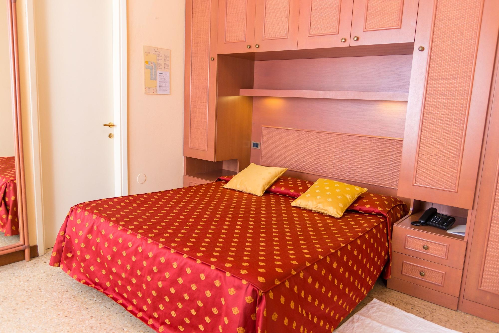 Hotel Principe Bibione Exteriör bild