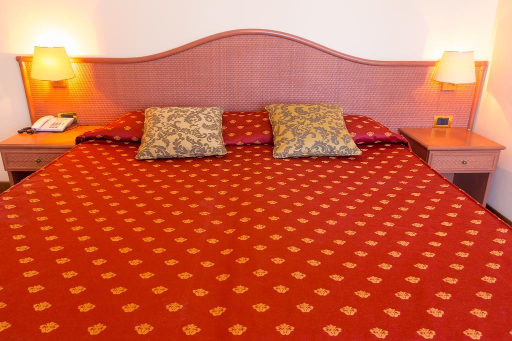 Hotel Principe Bibione Exteriör bild