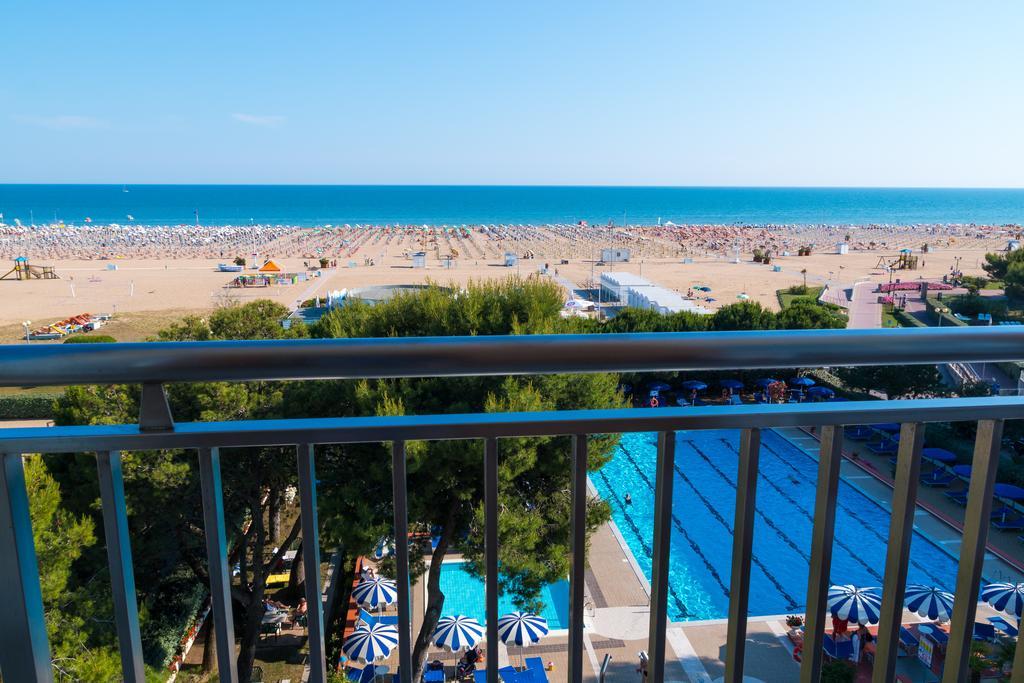 Hotel Principe Bibione Exteriör bild
